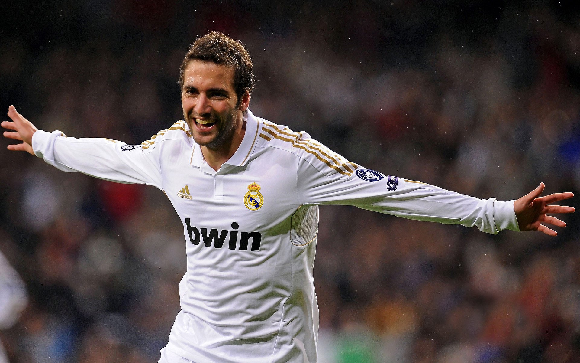 “英超赛季渐入佳境，豪门各显神通”，英超赛季前瞻